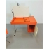 Italiaans vintage design bureau met stoel en bureaulamp